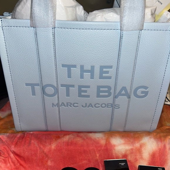 Brand New Marc Jacobs Cloud Blue leather Tote Bag in Medium dust bag included
